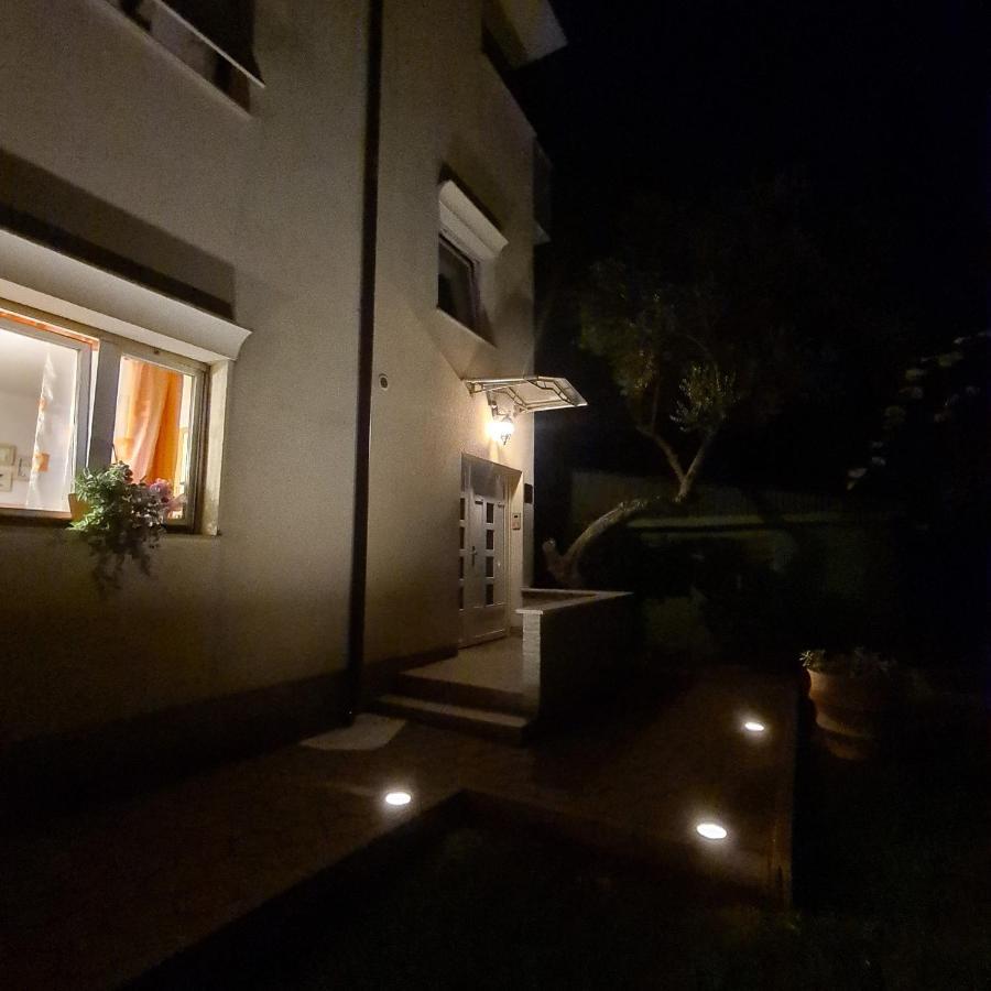 Vila Tena Rovinj Croatia Buitenkant foto